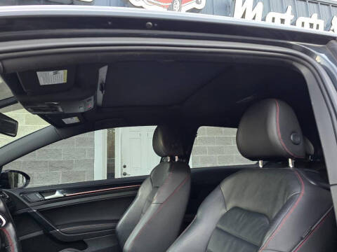 2015 Volkswagen Golf GTI SE