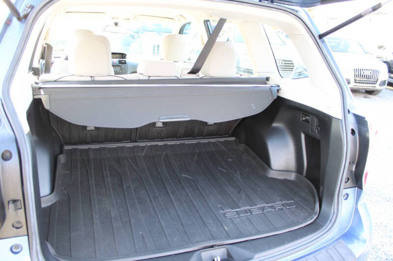 2015 Subaru Forester 2.5i