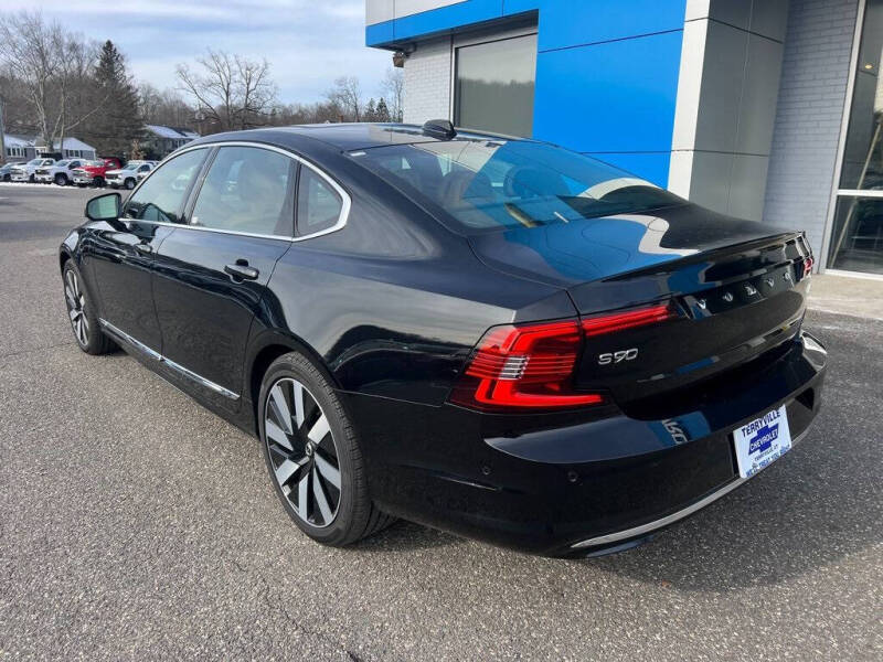 2024 Volvo S90 Recharge T8 Ultimate