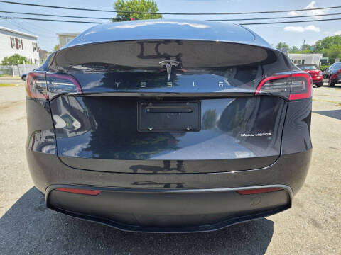 2024 Tesla Model Y Long Range