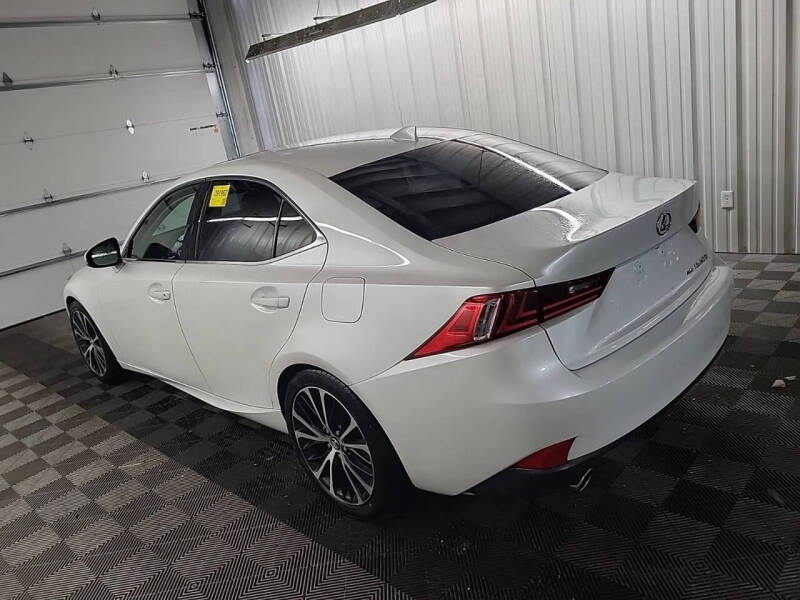 2016 Lexus IS 300