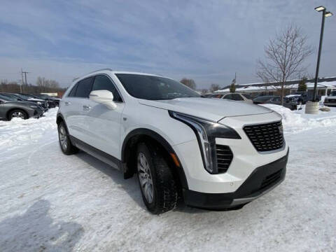 2022 Cadillac XT4 Premium Luxury
