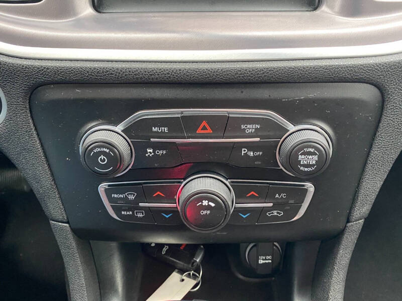 2020 Dodge Charger SXT