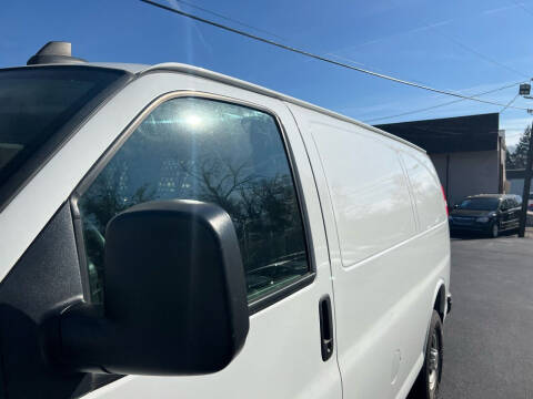 2019 GMC Savana 2500