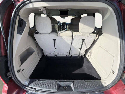 2011 Dodge Grand Caravan Crew