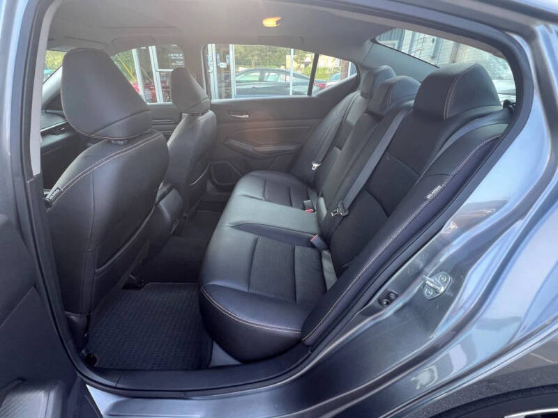 2020 Nissan Altima 2.5 SR