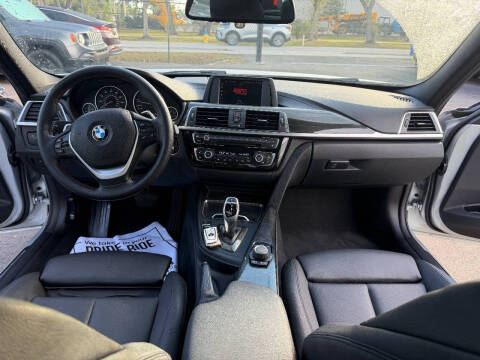2018 BMW 3 Series 330i