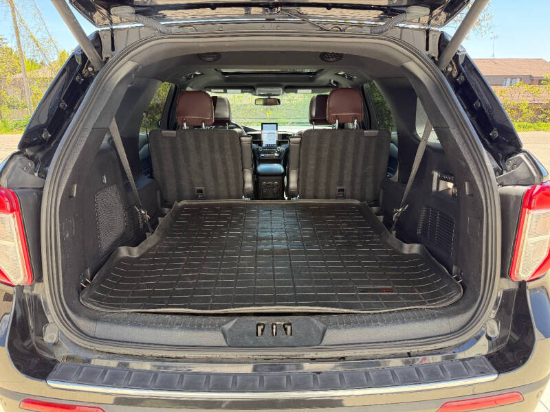 2020 Ford Explorer Platinum