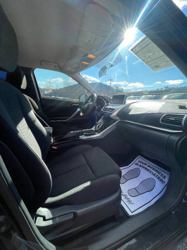 2018 Mitsubishi Eclipse Cross LE