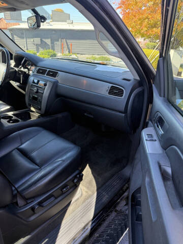 2012 Chevrolet Avalanche LT