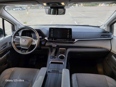 2021 Toyota Sienna Limited 7-Passenger