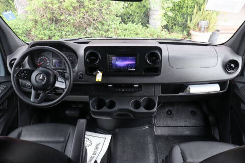 2021 Mercedes-Benz Sprinter 2500