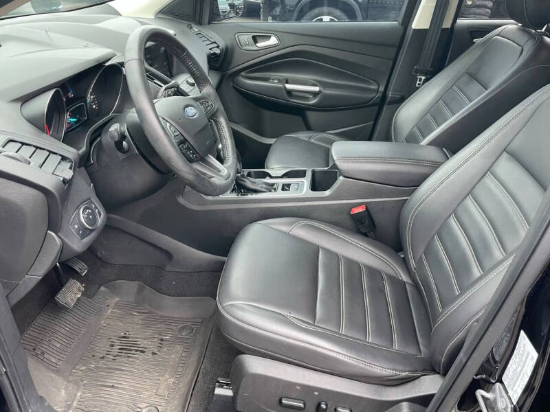 2019 Ford Escape SEL