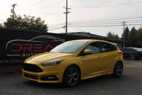 2017 Ford Focus ST