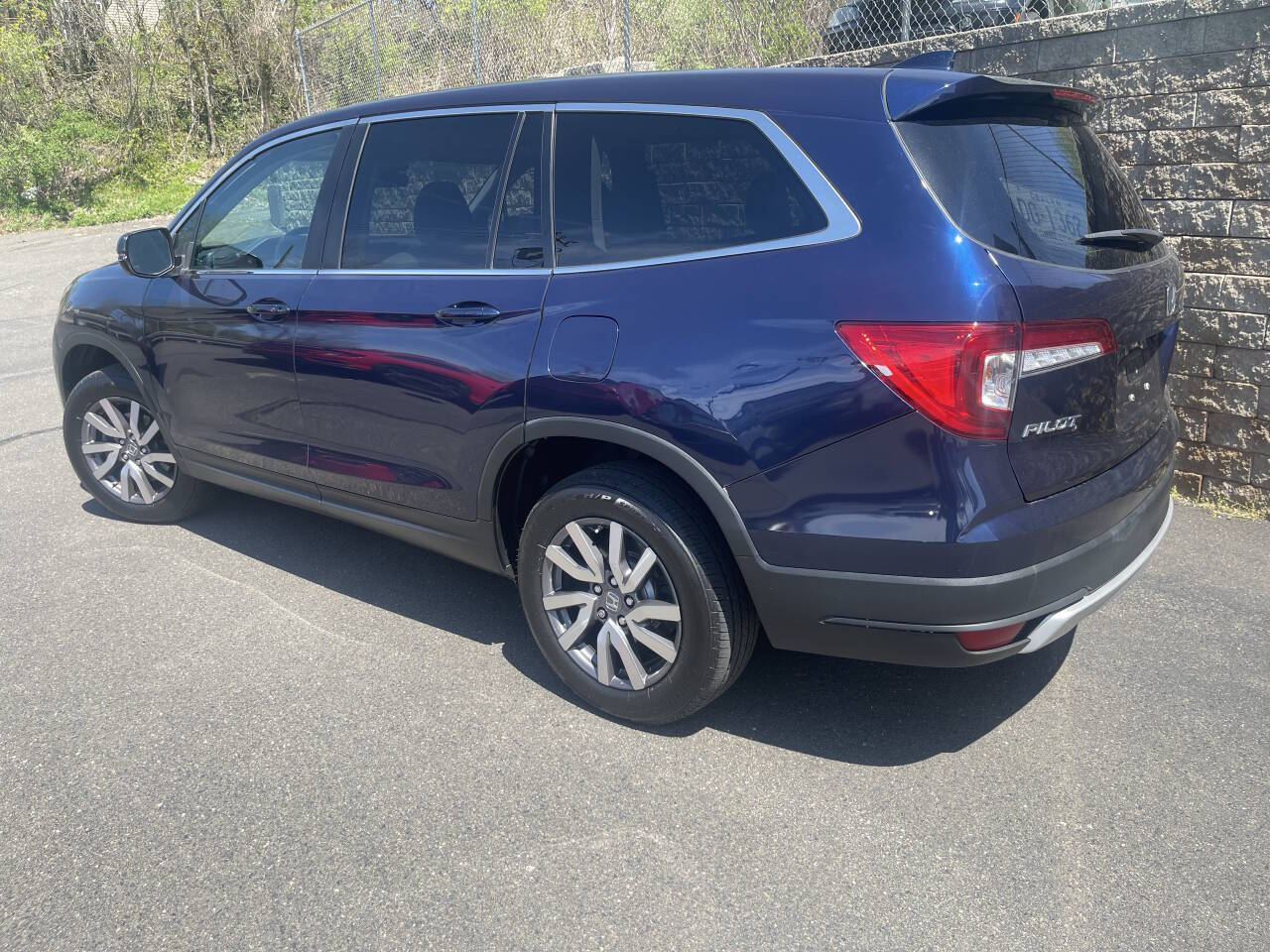 Blue 2019 Honda Pilot EX AWD EX 4dr SUV 1