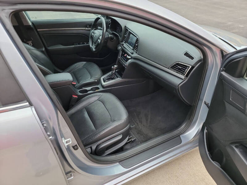 2017 Hyundai Elantra Limited