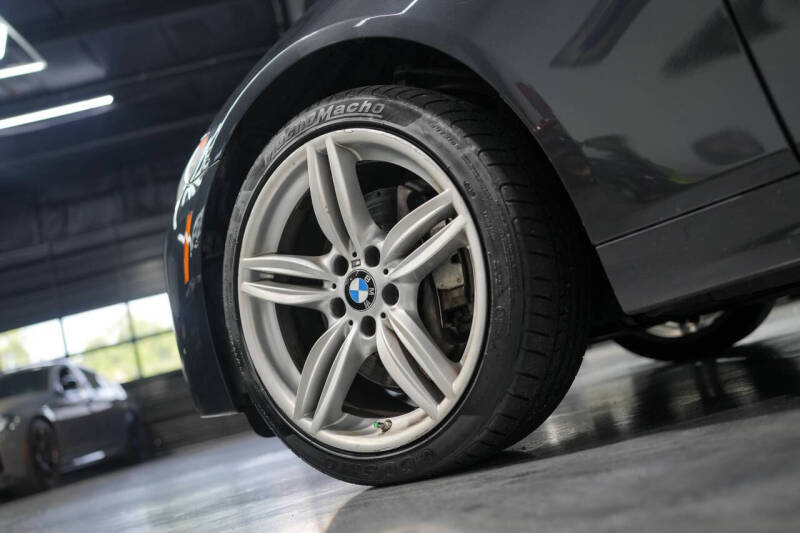 2012 BMW 5 Series 550i