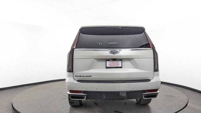 2023 Cadillac Escalade Premium Luxury