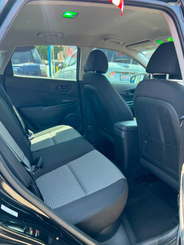 2021 Hyundai Kona SE