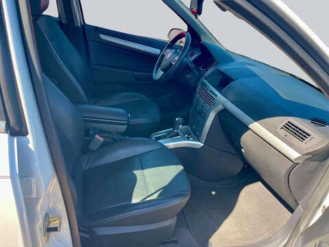 2008 Saturn Astra XR