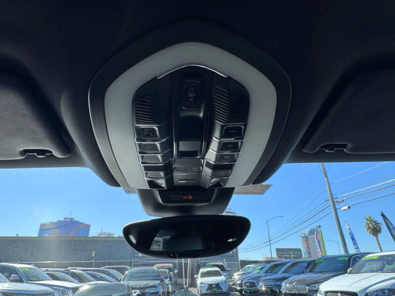 2017 Porsche Macan S