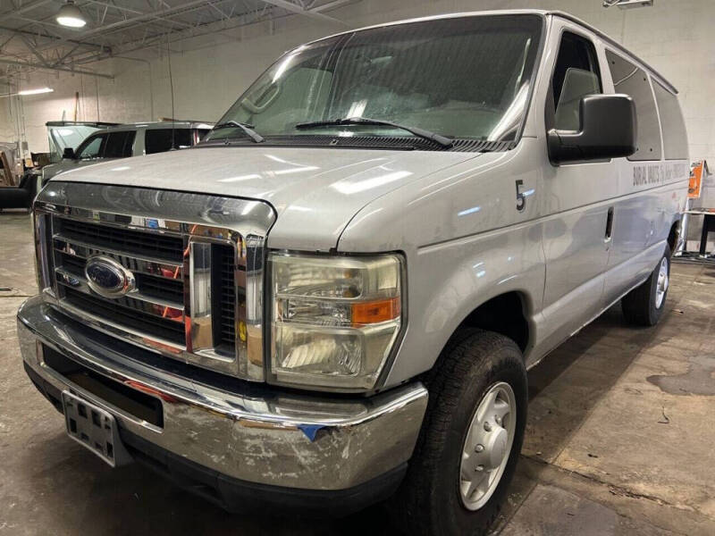 2008 Ford E-Series E-350 SD XLT