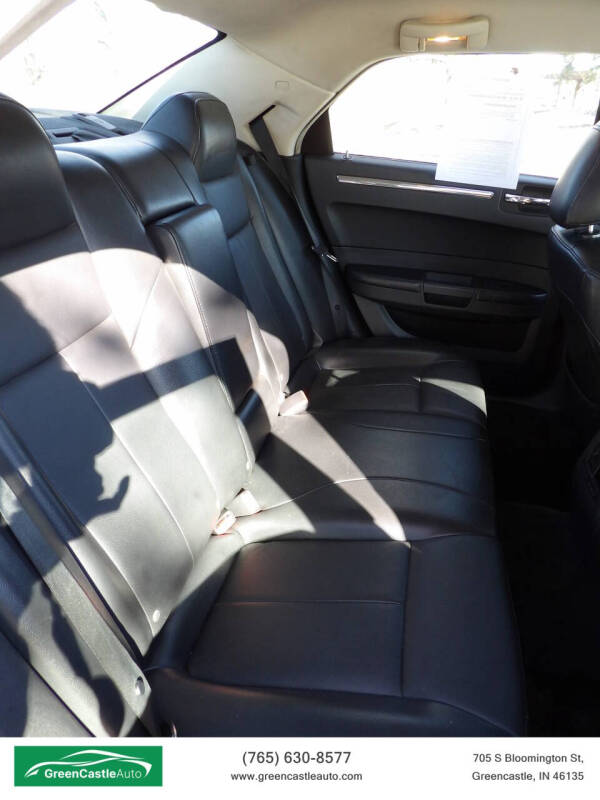 2010 Chrysler 300 Touring