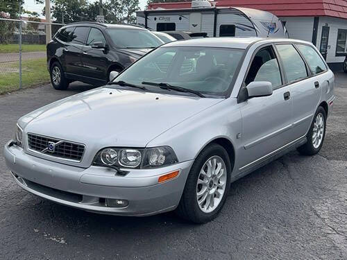 2003 Volvo V40