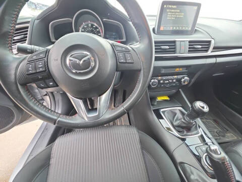 2016 Mazda MAZDA3 i Touring