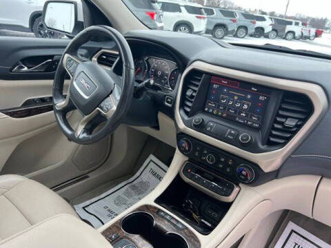 2021 GMC Acadia Denali