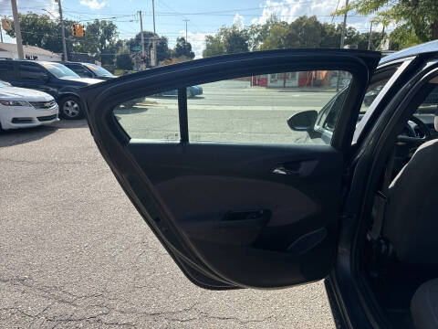 2018 Chevrolet Cruze LT Auto