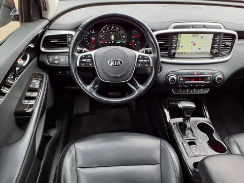 2019 Kia Sorento EX V6