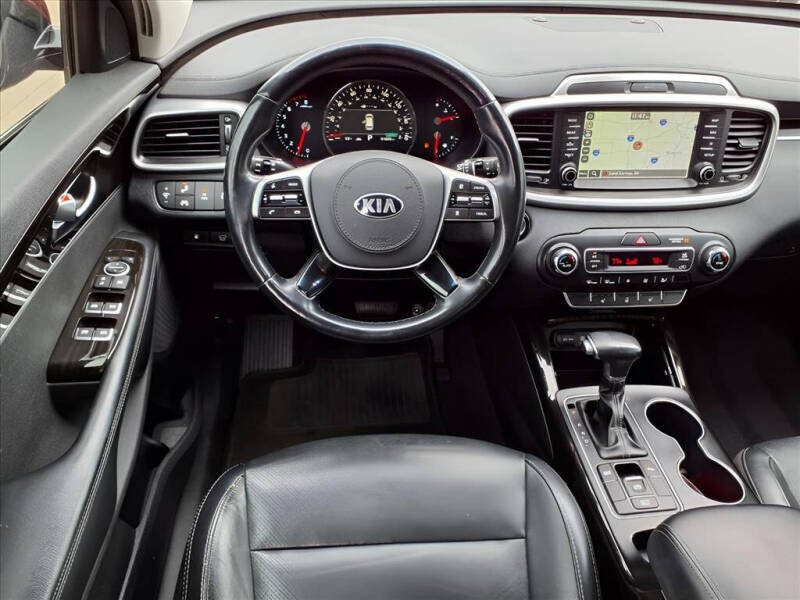 2019 Kia Sorento EX V6