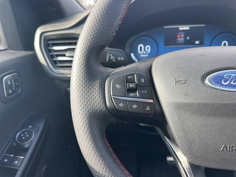 2023 Ford Escape ST-Line Select