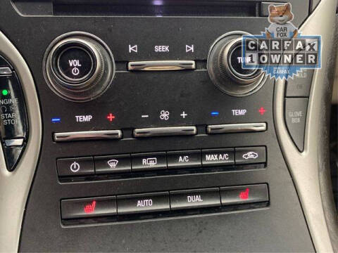 2019 Lincoln Nautilus Select