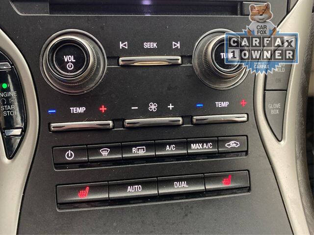 2019 Lincoln Nautilus Select