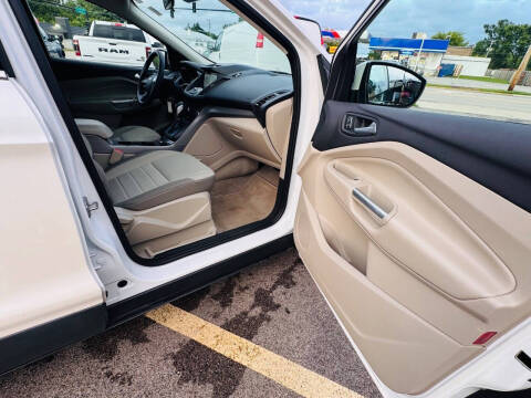 2016 Ford Escape SE