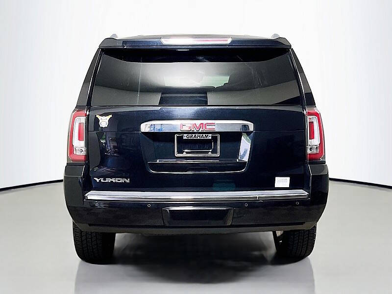 2017 GMC Yukon Denali
