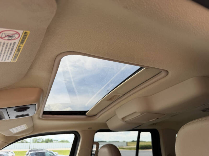 2004 Ford Explorer Limited