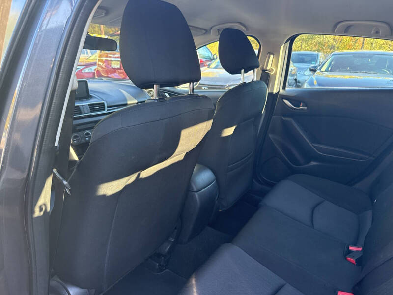 2015 Mazda MAZDA3 i Sport