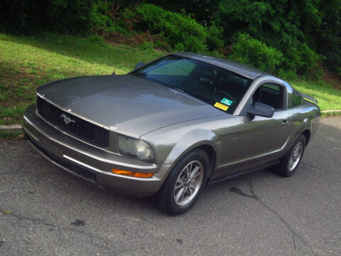 2005 Ford Mustang V6 Premium