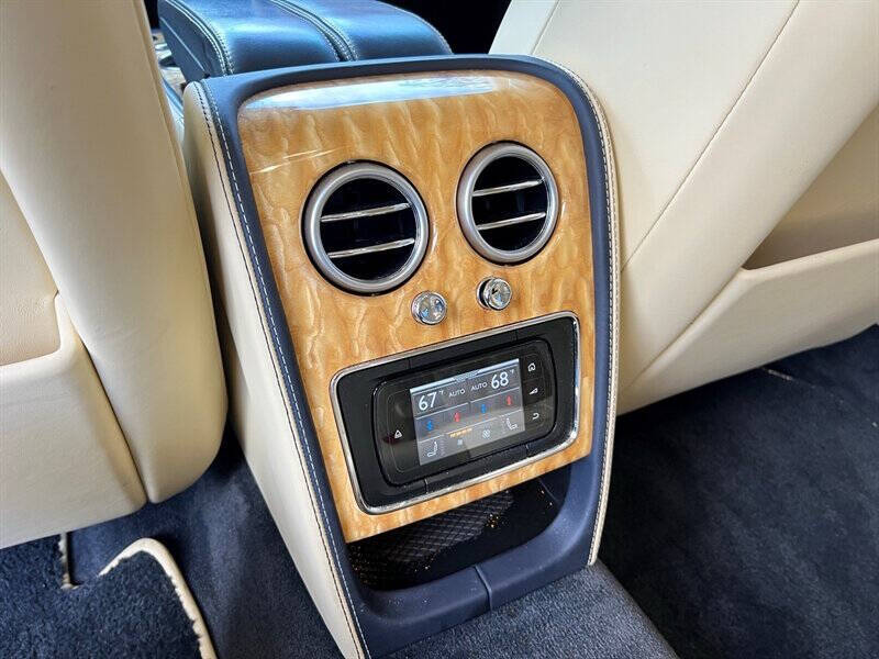 2014 Bentley Flying Spur 26