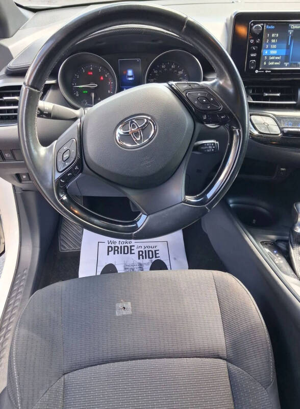 2018 Toyota C-HR XLE Premium