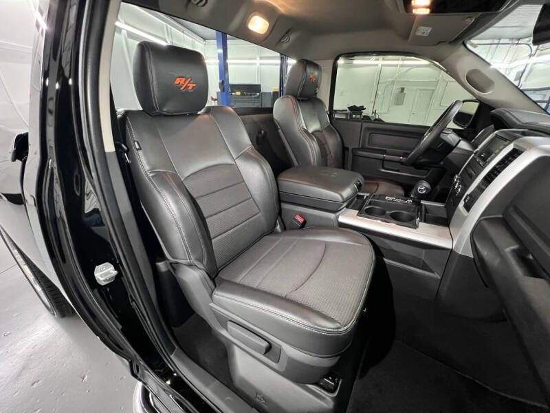 2012 RAM 1500 R/T Sport
