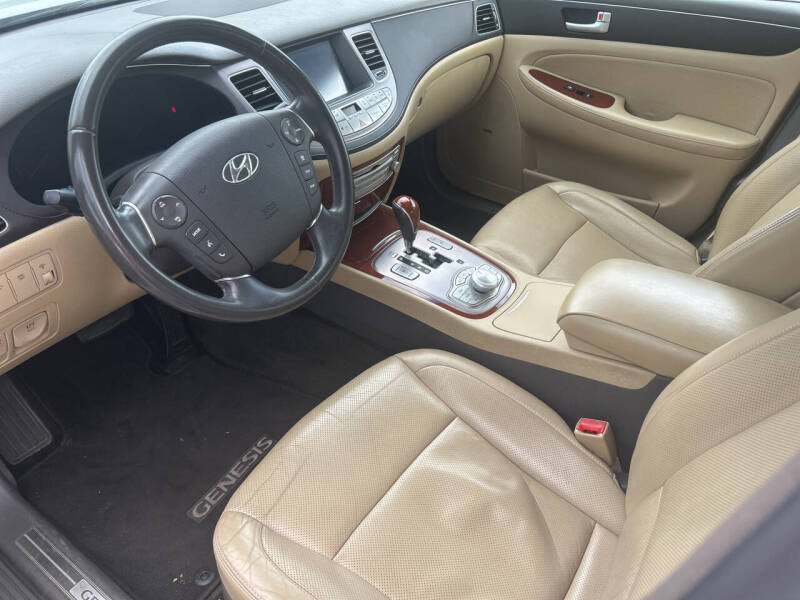 2013 Hyundai Genesis 3.8L