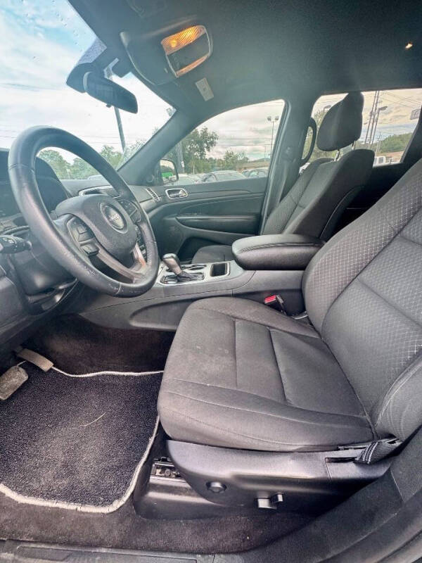 2018 Jeep Grand Cherokee Laredo E