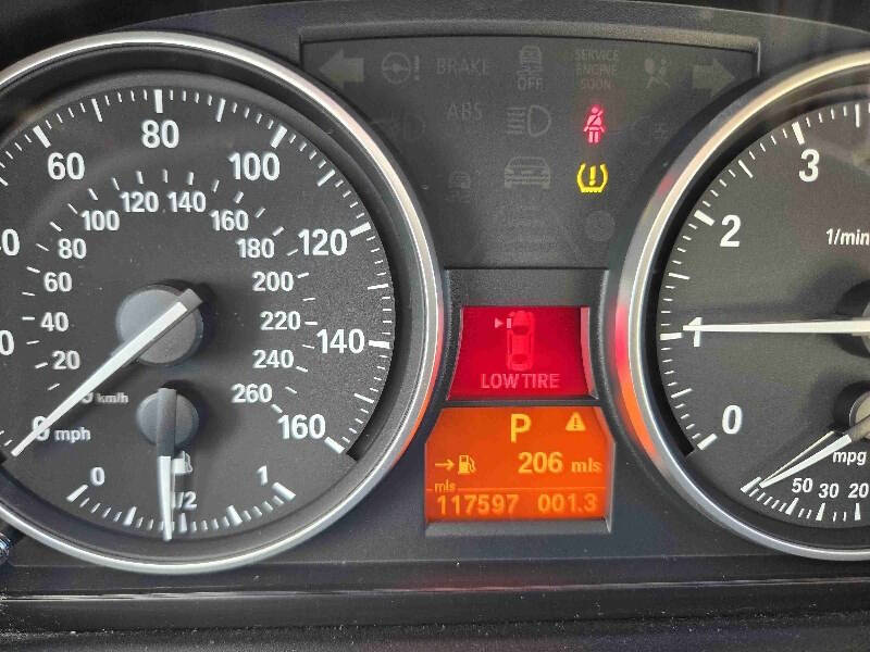 2011 BMW 3 Series 328i xDrive