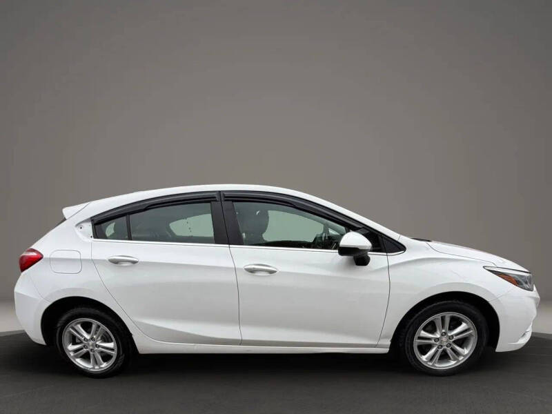 2018 Chevrolet Cruze LT Auto