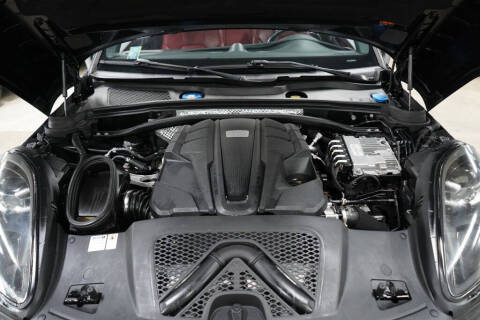 2020 Porsche Macan S