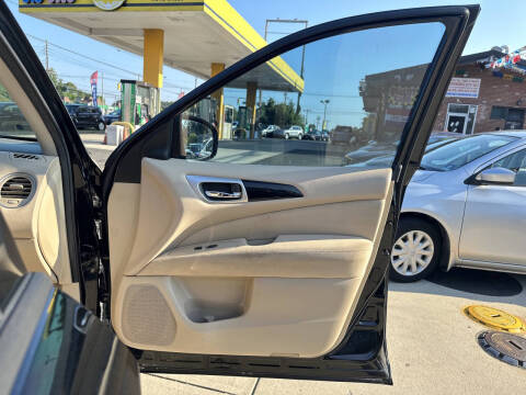 2014 Nissan Pathfinder SV